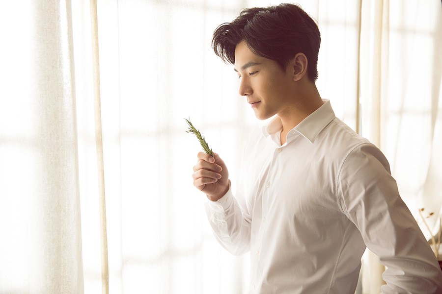 中国十大最受欢迎男明星排行榜,你的爱豆在前十行列吗?