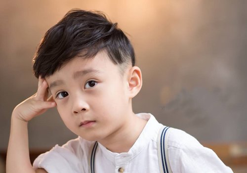 鼠年男孩姓杨名字大全 好听杨姓男孩名字有哪些