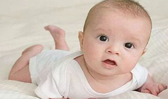 �����б������Ͽ��Һ�Ԣ�����ִ�ȫ