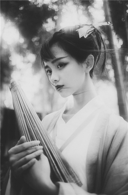 ȡһ�������ļ����������ʶ����ǳƺ�����