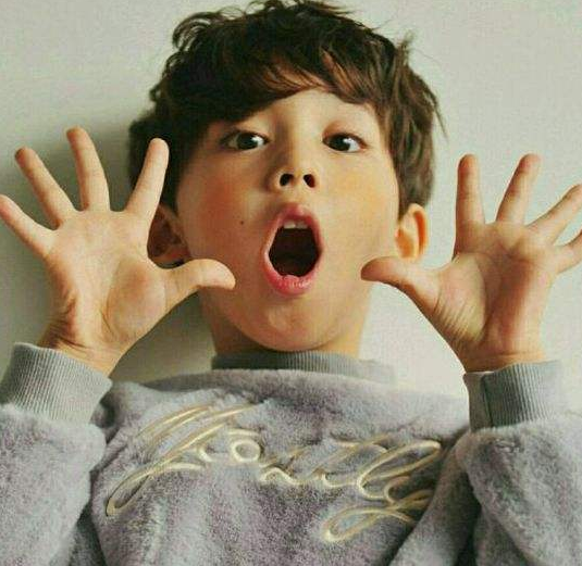 �����к����ֺ�����ȫ