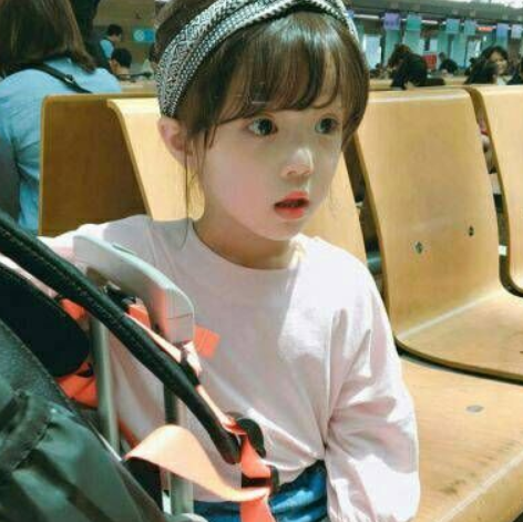 ����Ů��Ư���к���������