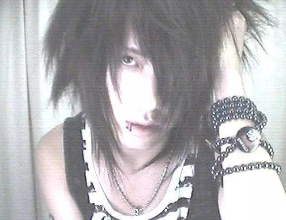 �ᰮ�������������ᰮ����������֣�������������ק����