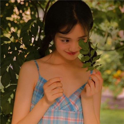 Ů�������ɰ���Ů�� ��Ů��С���µ����� ������΢���ǳ���Ů��