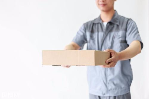 适合拿快递的名字怎么取?快递收货人的幽默名字 有趣的收货名