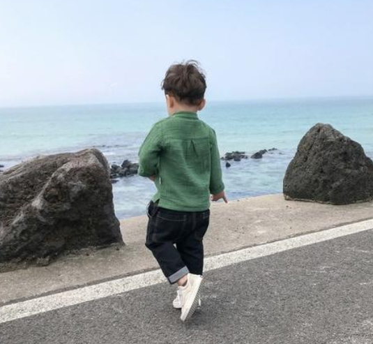 ���ŵ��к����ִ�־�֣���־��ͷ���к����֣���־ʲô���ֺ���