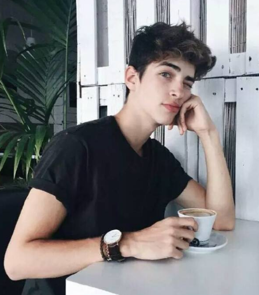 ����Ӣ������˧����Į�������߹������Ӣ�������߹����������Ӣ����