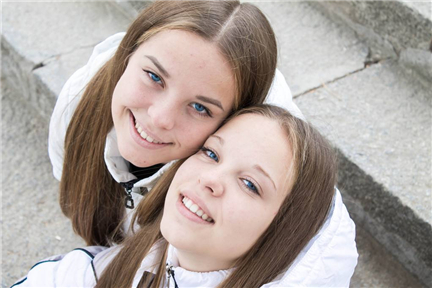 ˫��̥Ů���������� ˫��̥Ů������һ�� ���к����˫��̥Ů������