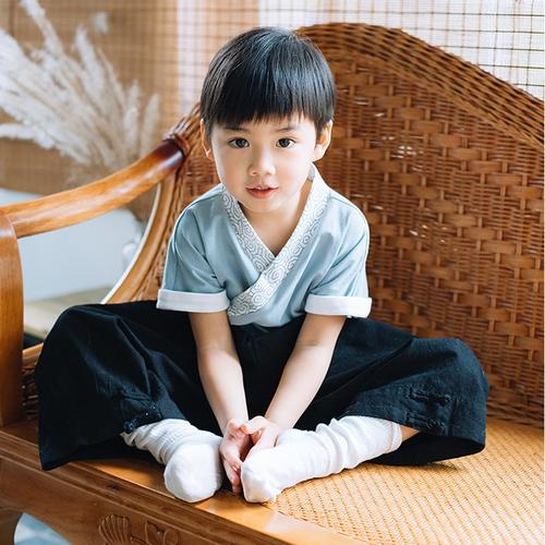 ���غ��������к����ֹŷ�  �����к������к����ִ��в��ֵ�