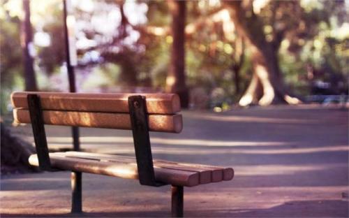 ��ʫ�δ���Ԣ��õ��к����֣���ʫ���ʺ��к�����