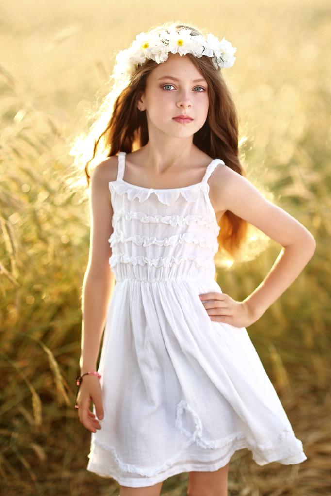 ��ʫȡ������Щ������Ů�����֣���ʫ����Ψ����Ů�����ִ�ȫ��