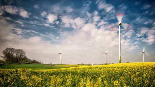 �����к��Ƚϴ��������ִ����ͣ�������к����ִ�ȫ