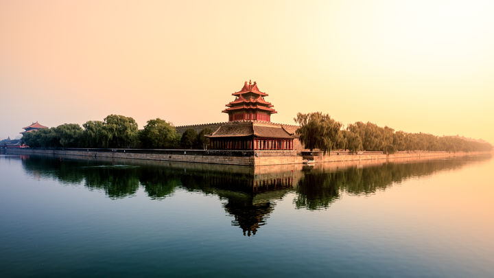 ���մ������������ʵ�Ů������