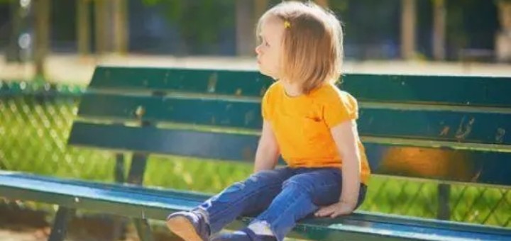 ��ɽ��ˮ����Ļ�����������Ů