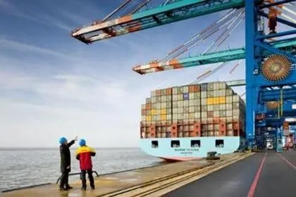 �����ֵ��к�����100��