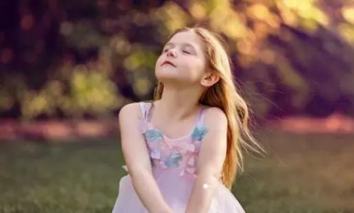 ������Ů���������������ȡ��Ů������Ԣ��