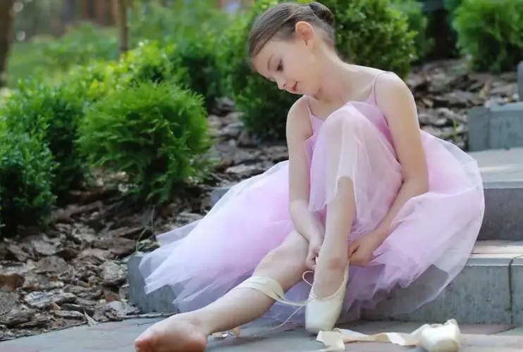 С��ȡ���ִ�ȫ2023����Ů����������